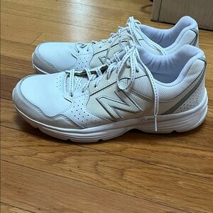 New Balance White and Tan Women's Sneakers